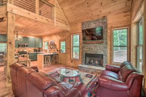 Peaceful Cabin on 3 Private Acres Deck and Fire Pit